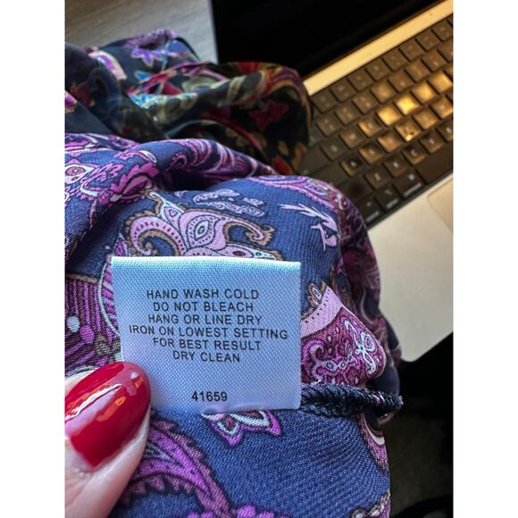 ROMEO AND JULIET COUTURE Purple Geo Printed Sheer Balloon Sleeve Top Size M - Picture 10 of 10